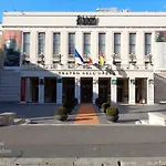 Hotel Giamaica For Girls & Ladies Only