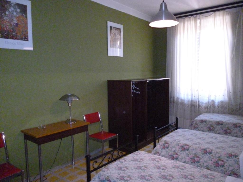 Hotel Giamaica For Girls & Ladies Only Rom